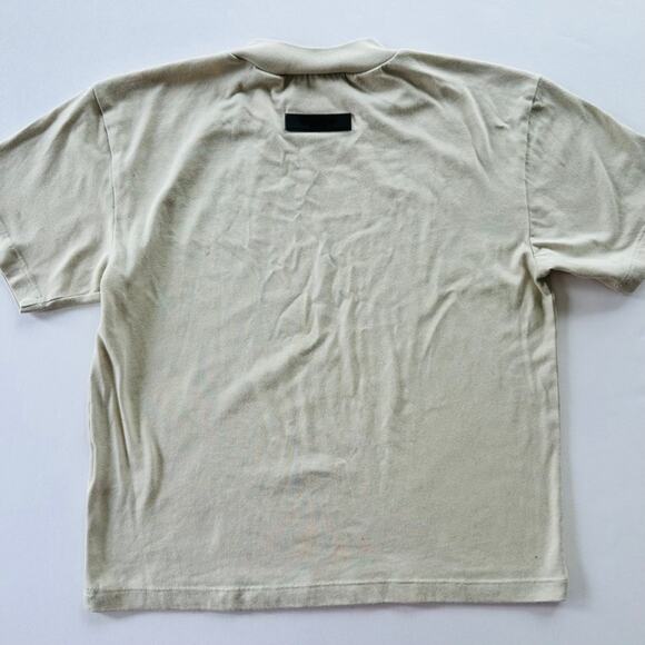 Essentials Fear of God Tee Shirt Beige Size Medium Boxy Short Sleeve Ladies - Picture 7 of 9
